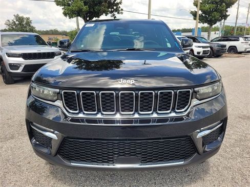 New 2025 Jeep Grand Cherokee Limited image 18