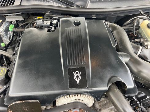 Used 2003 Lincoln Town Car Signature RWD image 43