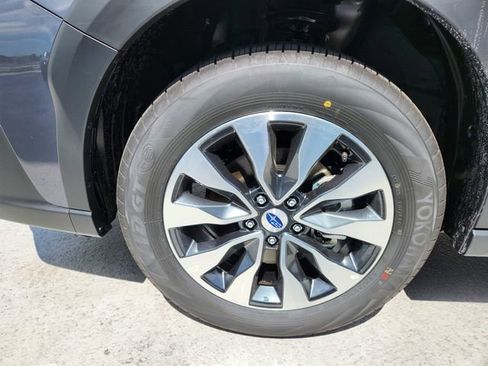 New 2025 Subaru Outback Limited image 6