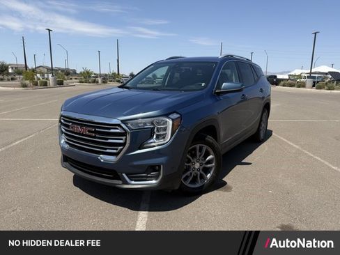 Used 2024 GMC Terrain SLT AWD/4WD image 1