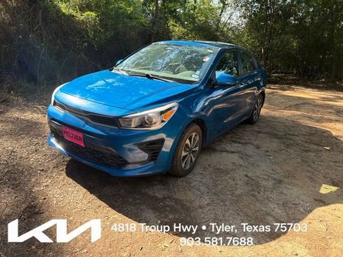 Certified 2023 Kia Rio S w/ Technology Package FWD image 3