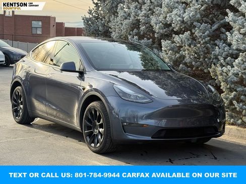 Used 2023 Tesla Model Y Long Range image 13