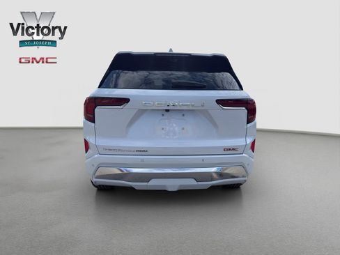 Used 2026 GMC Terrain Denali AWD/4WD image 16