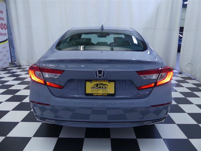 Used 2021 Honda Accord Touring image 6