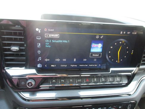 New 2026 Chevrolet Silverado 1500 ZR2 image 17