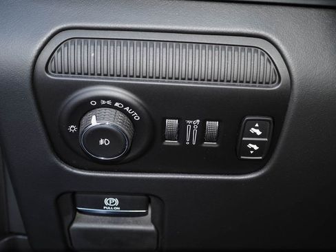 Used 2022 Jeep Grand Wagoneer Series II image 28