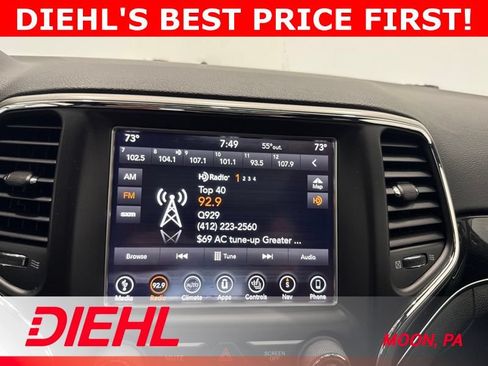 Used 2018 Jeep Grand Cherokee Trailhawk w/ Trailhawk Luxury Group AWD/4WD image 31
