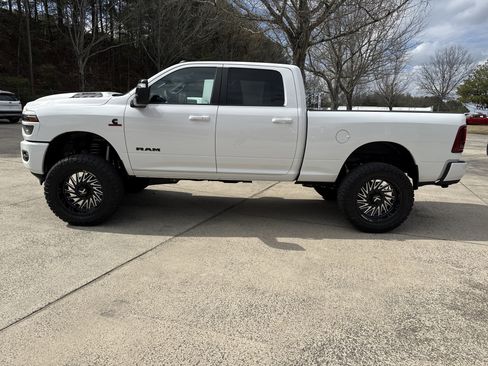 New 2026 RAM 2500 Laramie w/ Night Edition AWD/4WD image 4