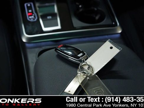 Used 2021 Audi Q8 Premium w/ Black Optic Package image 39