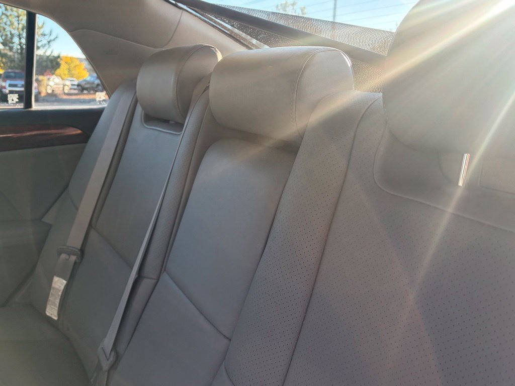 Used 2008 Toyota Avalon Limited FWD image 18