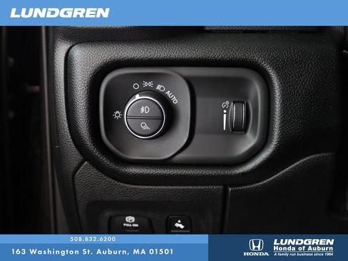 Used 2021 RAM 1500 Big Horn AWD/4WD image 29