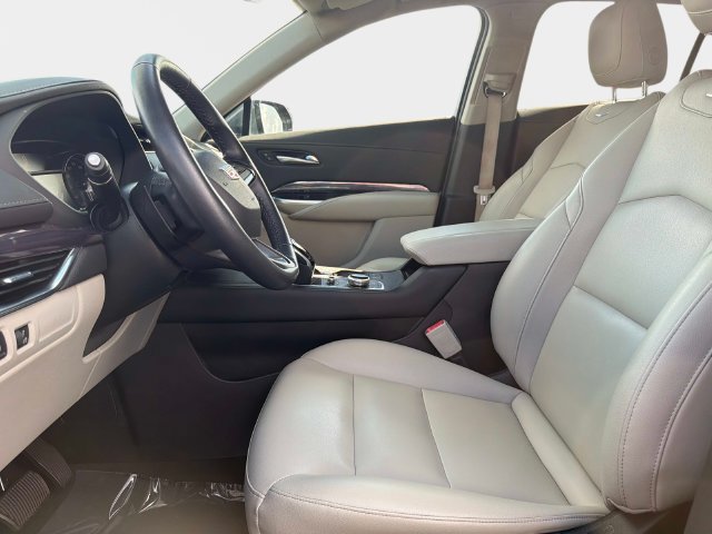 Used 2021 Cadillac XT4 Luxury FWD image 17