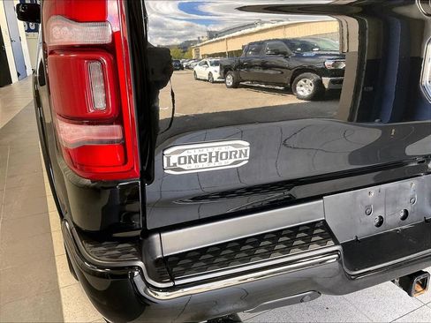 Used 2022 RAM 1500 Limited w/ Body Color Bumper Group AWD/4WD image 29