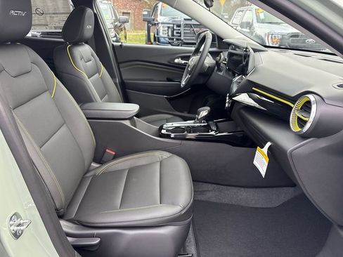 New 2026 Chevrolet Trax ACTIV w/ Driver Confidence Package image 27