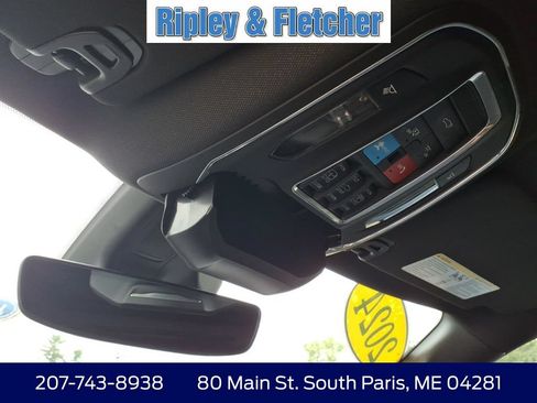 Used 2024 Jeep Wagoneer Series II AWD/4WD image 20