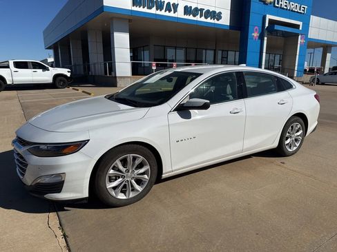 Used 2023 Chevrolet Malibu LT image 15