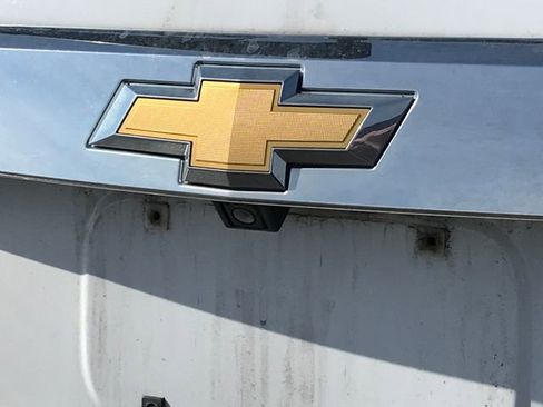 Used 2017 Chevrolet Traverse LT image 5