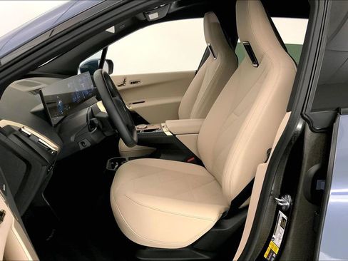 Certified 2023 BMW iX xDrive50 w/ Premium Package image 13