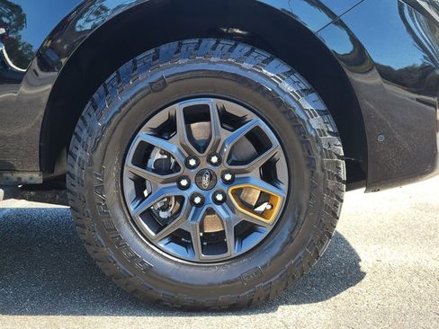 Certified 2025 Ford Expedition Tremor image 11