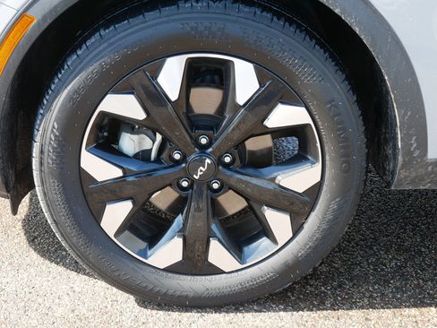 Certified 2023 Kia Sportage X-Line w/ X-Line Premium Package image 15