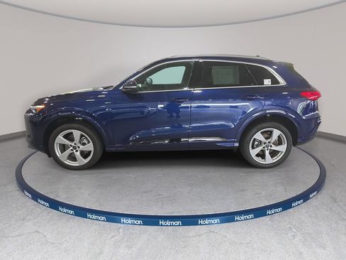 Certified 2025 Audi Q5 Premium w/ Premium Plus AWD/4WD image 8
