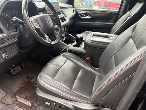 Used 2021 Chevrolet Suburban RST w/ Luxury Package AWD/4WD image 6