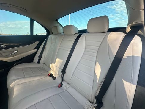 Used 2021 Mercedes-Benz E 450 4MATIC Sedan image 24