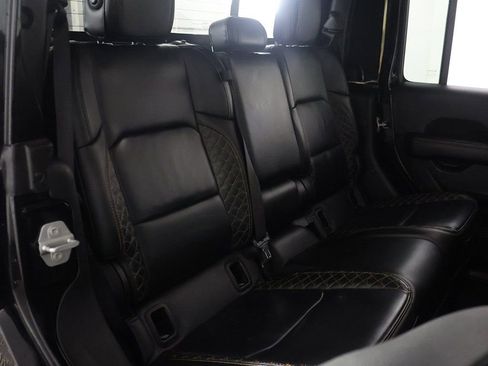 Used 2021 Jeep Gladiator Overland AWD/4WD image 29