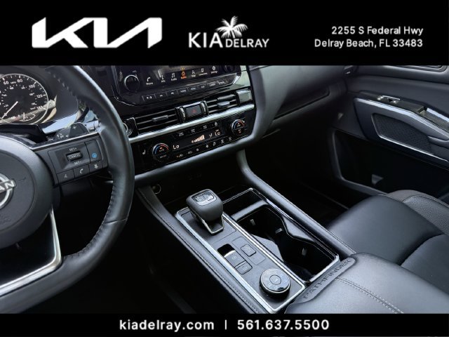 Used 2024 Nissan Pathfinder SL AWD/4WD image 26
