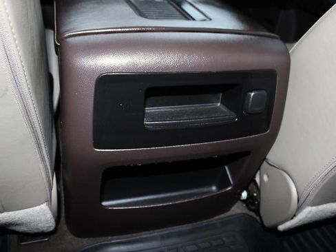 Used 2016 GMC Sierra 1500 Denali image 34