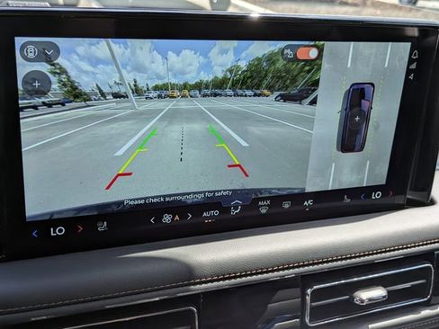 New 2026 Lincoln Aviator AWD image 21