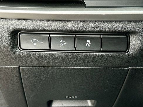 Certified 2023 Kia Telluride S w/ S Sunroof Package image 10