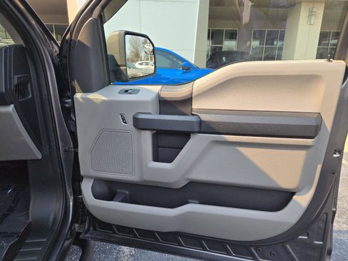 Used 2016 Ford F150 XL w/ Equipment Group 101A Mid image 14