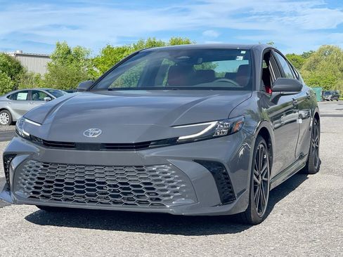 Used 2026 Toyota Camry XSE FWD image 2