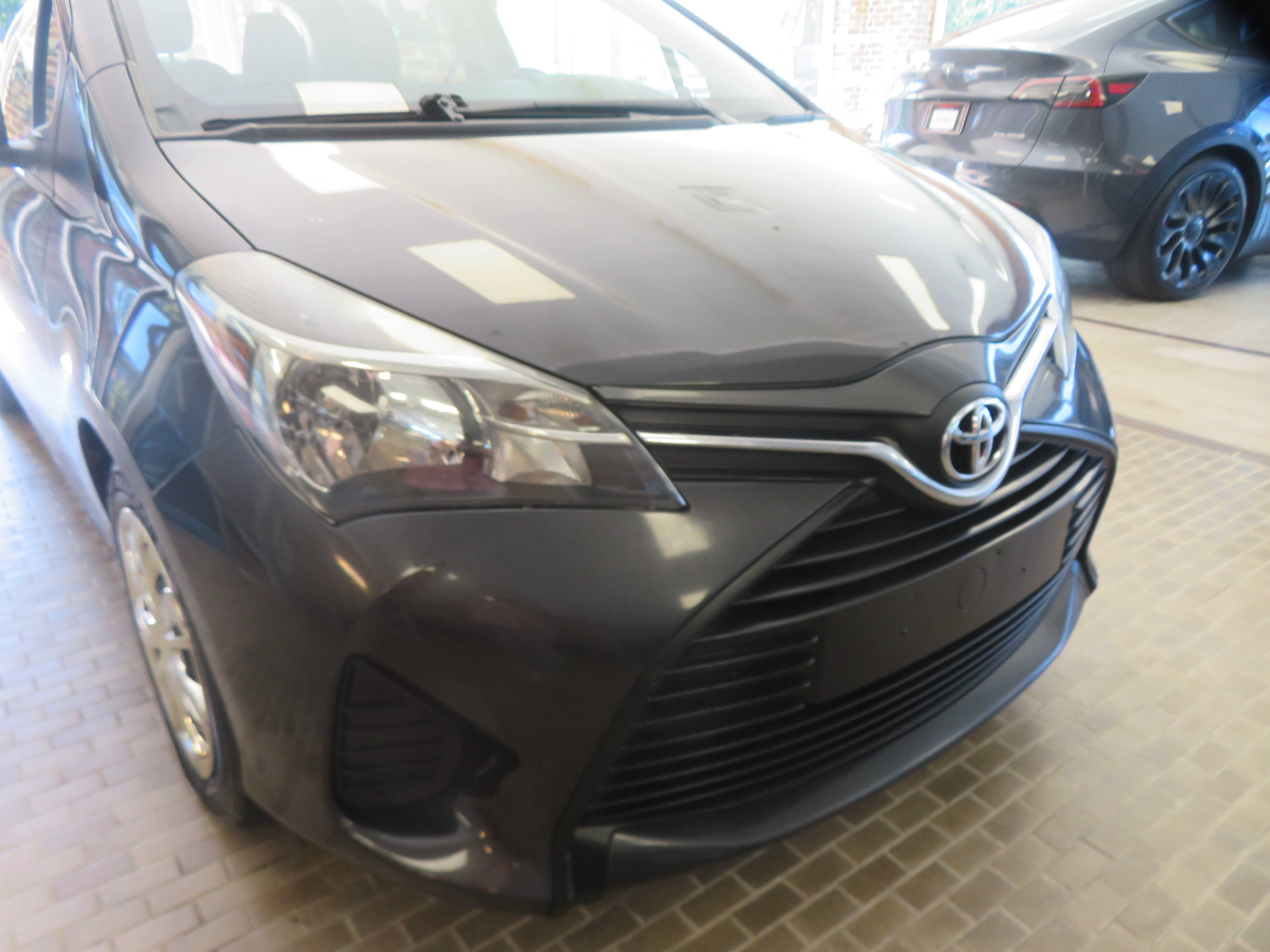 Used 2015 Toyota Yaris L FWD image 51