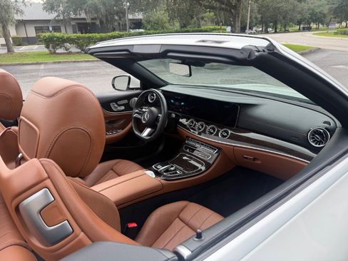Used 2023 Mercedes-Benz E 450 Cabriolet image 30
