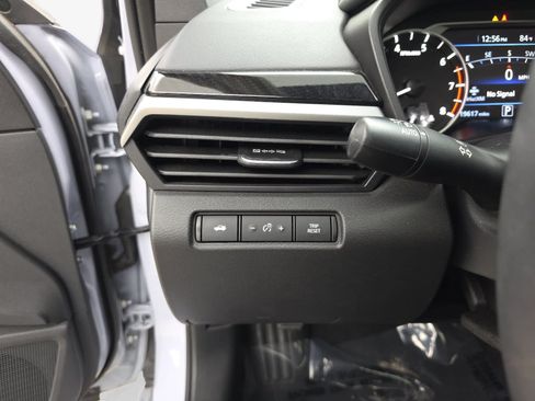Used 2024 Nissan Altima 2.5 SR w/ SR Premium Package FWD image 35