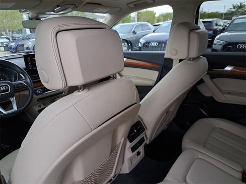 Certified 2023 Audi Q5 2.0T Premium w/ Convenience Package image 26