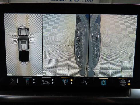 Used 2023 GMC Sierra 1500 Elevation w/ Elevation Premium Package image 21