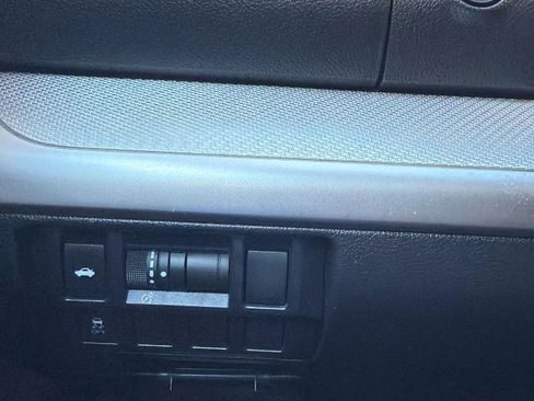 Used 2018 Subaru Legacy 2.5i w/ Alloy Wheel Package image 15