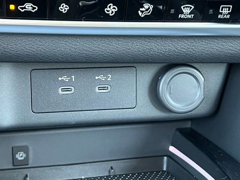 New 2026 Nissan Rogue Platinum AWD/4WD image 31