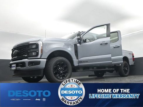 New 2026 Ford F350 Lariat w/ Black Appearance Package image 63
