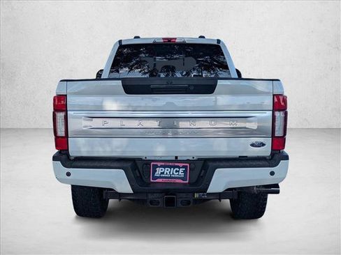 Used 2022 Ford F350 Platinum w/ Tremor Off-Road Package AWD/4WD image 6