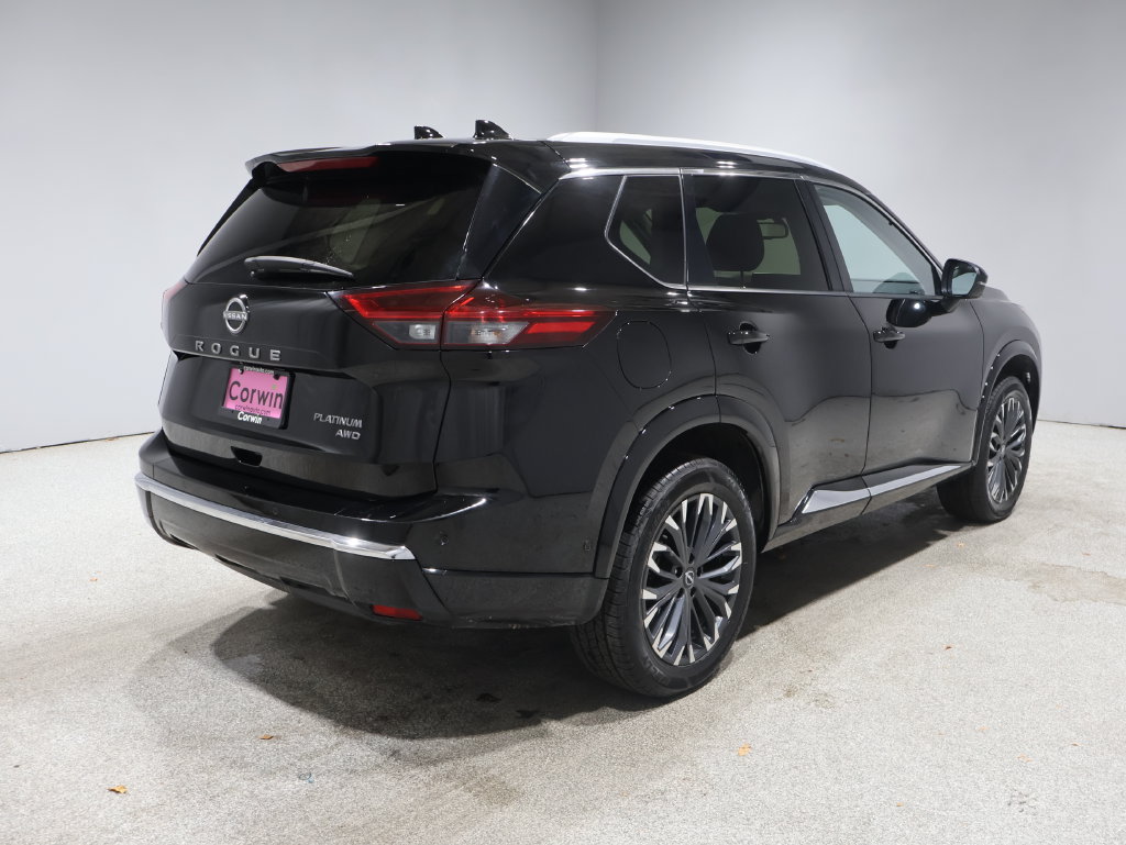 Used 2025 Nissan Rogue Platinum w/ Tech Package AWD/4WD image 2