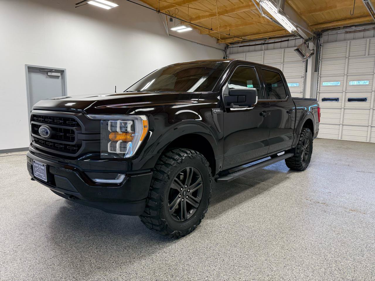 Used 2022 Ford F150 XLT w/ Equipment Group 302A High AWD/4WD image 2