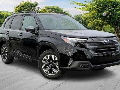 New 2026 Subaru Forester Premium image 2