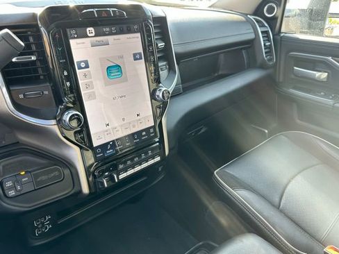 Used 2024 RAM 3500 Laramie image 15