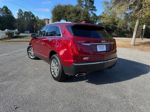 Used 2017 Cadillac XT5 Luxury w/ Driver Awareness Package image 32
