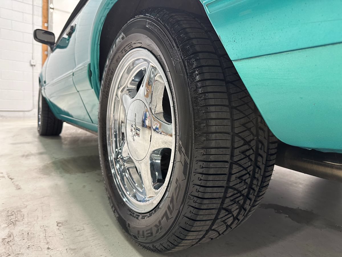 Used 1993 Ford Mustang LX RWD image 21