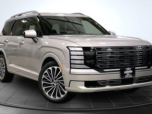 Used 2026 Hyundai Palisade Calligraphy AWD/4WD image 12